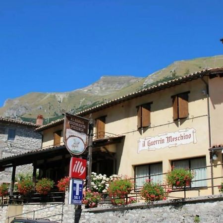 Hotel Guerrin Meschino Montemonaco Exterior foto